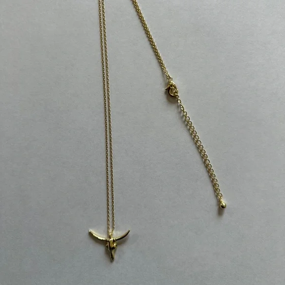 Like New Uncommon James Fighter Necklace (Gold) - Picture 5 of 7